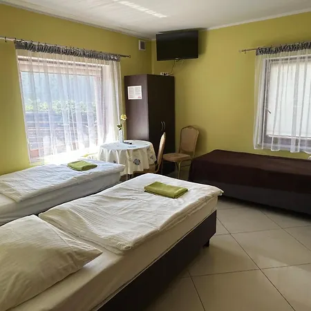 Pansiyon Gosciniec W Ogrodzie