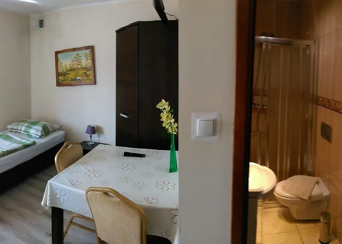 Gosciniec W Ogrodzie Ubytování v soukromí *